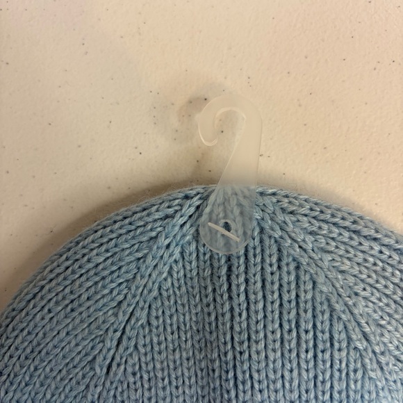 Athleta Girl Blue Chill Out Beanie Touque Knit Winter Hat New - Picture 4 of 9